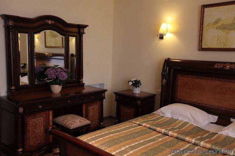 Grande Pettine Hotel Odesa Exterior photo
